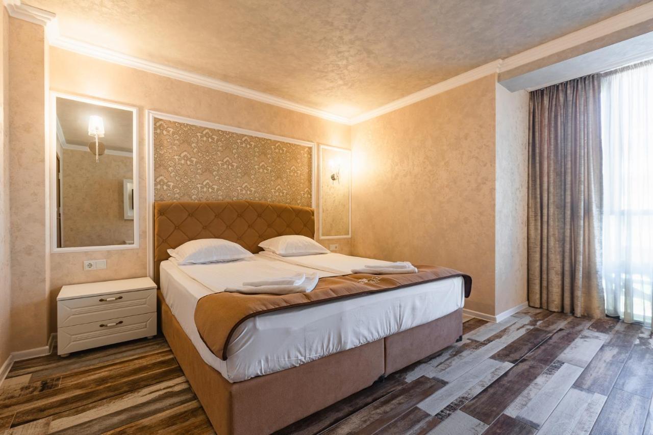 Hotel Baikal Sunny Beach Exterior photo